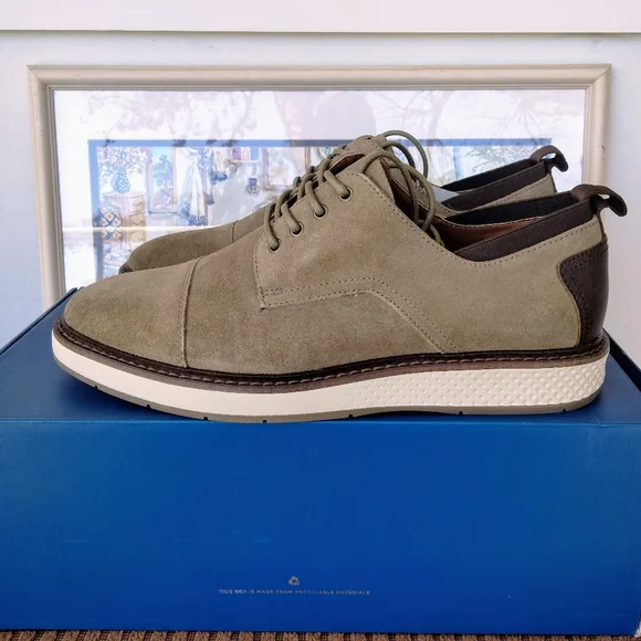 Vince Camuto Shoes Nwb Vince Camuto Edom Sesame Tactility